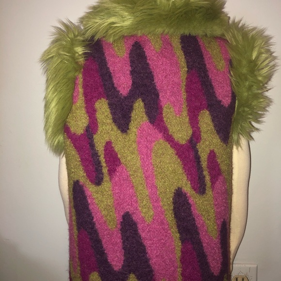 Koochi Ku Girls’ Jacket Vest Faux Shag Trim Sz 4/5 - Picture 3 of 8